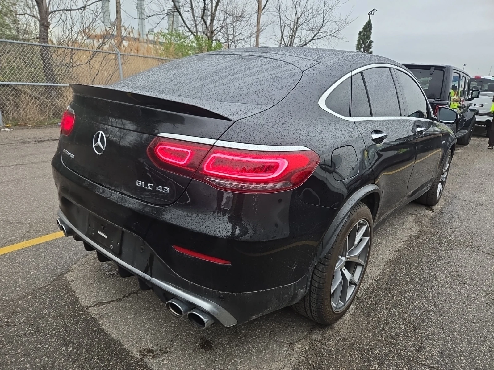 Mercedes-Benz GLC 43 AMG * * CARFAX * * АВТО КРЕДИТ * * Цена до БГ * * , снимка 3 - Автомобили и джипове - 54529086
