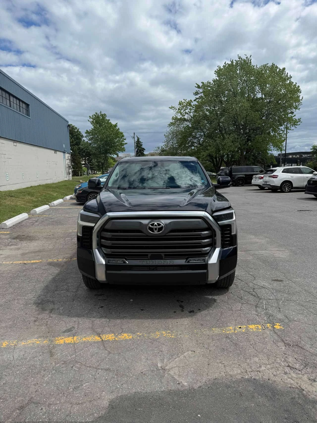 Toyota Tundra Limited  CARFAX, снимка 6 - Автомобили и джипове - 54942316