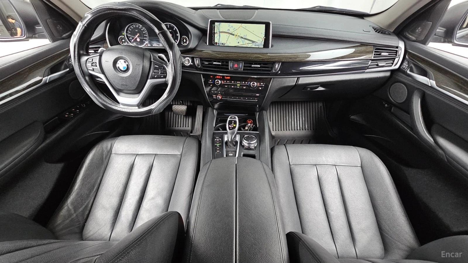 BMW X6 * ПАНО* KEYLESS* Camera* ПОДГРЕВ* LED* , снимка 6 - Автомобили и джипове - 55656235