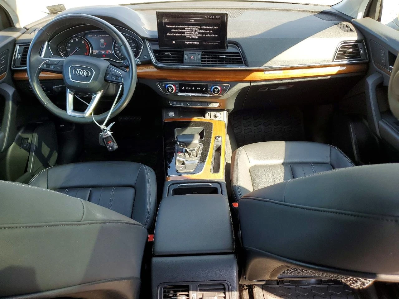 Audi Q5 2.0l Premium 45, снимка 8 - Автомобили и джипове - 55802586