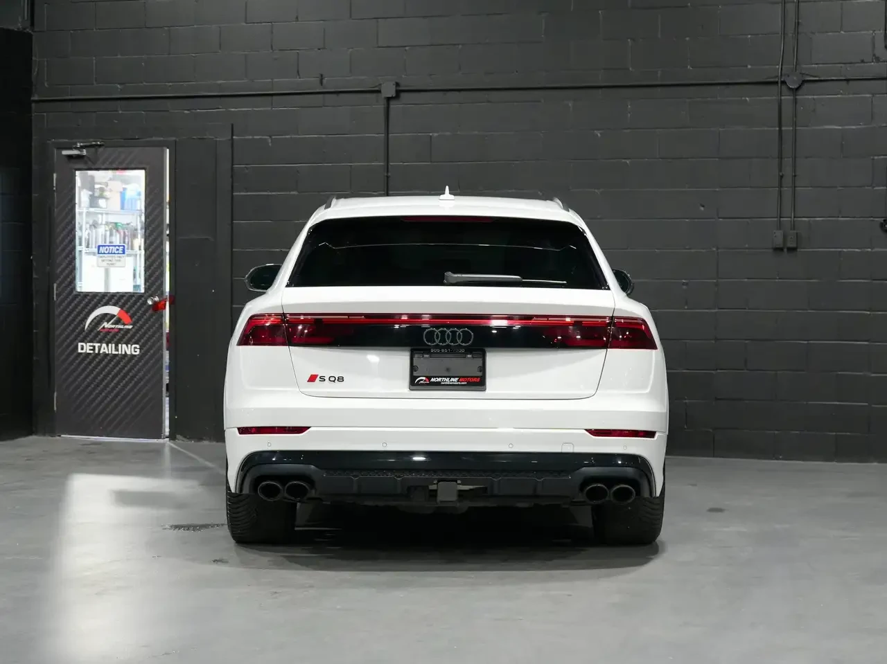 Audi SQ8, снимка 8 - Автомобили и джипове - 56227122