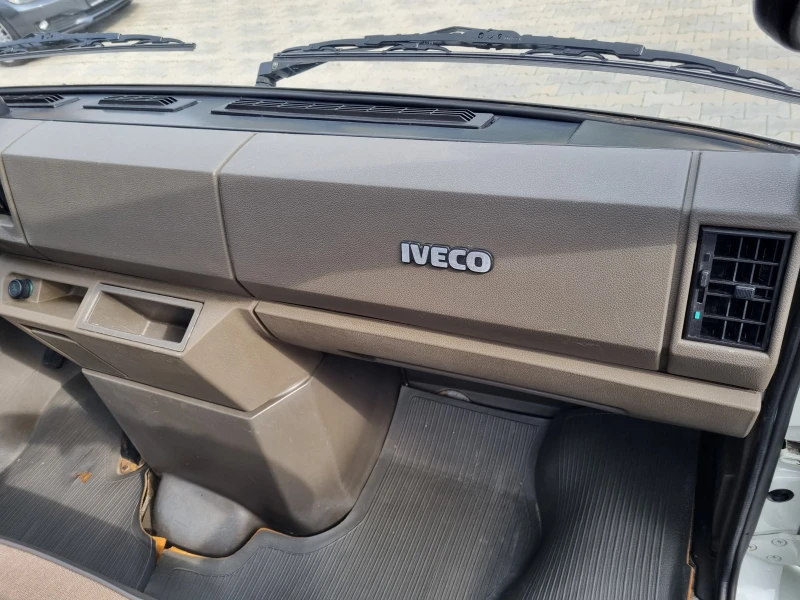 Iveco 3510 TURBODAILY-ШАСИ-110хил.км КАТО НОВ!, снимка 11 - Бусове и автобуси - 52096725
