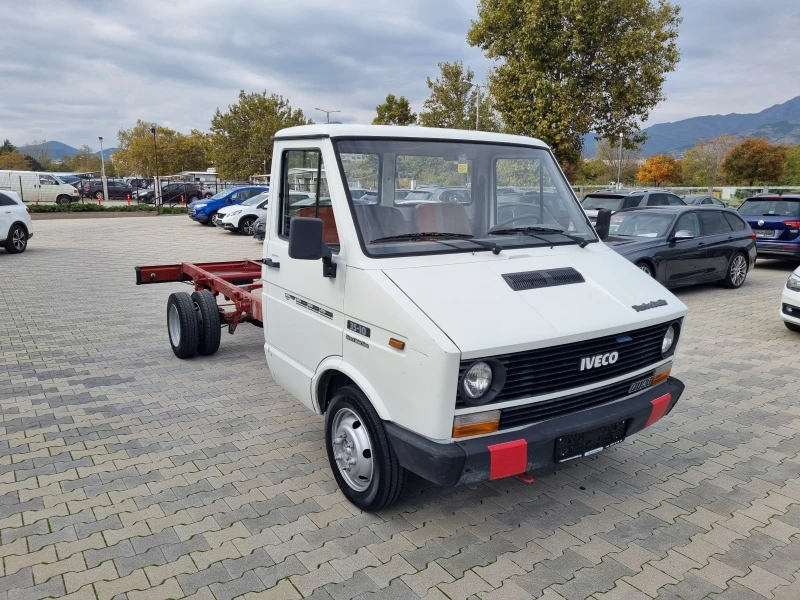 Iveco 3510 TURBODAILY-ШАСИ-110хил.км КАТО НОВ!, снимка 3 - Бусове и автобуси - 52096725