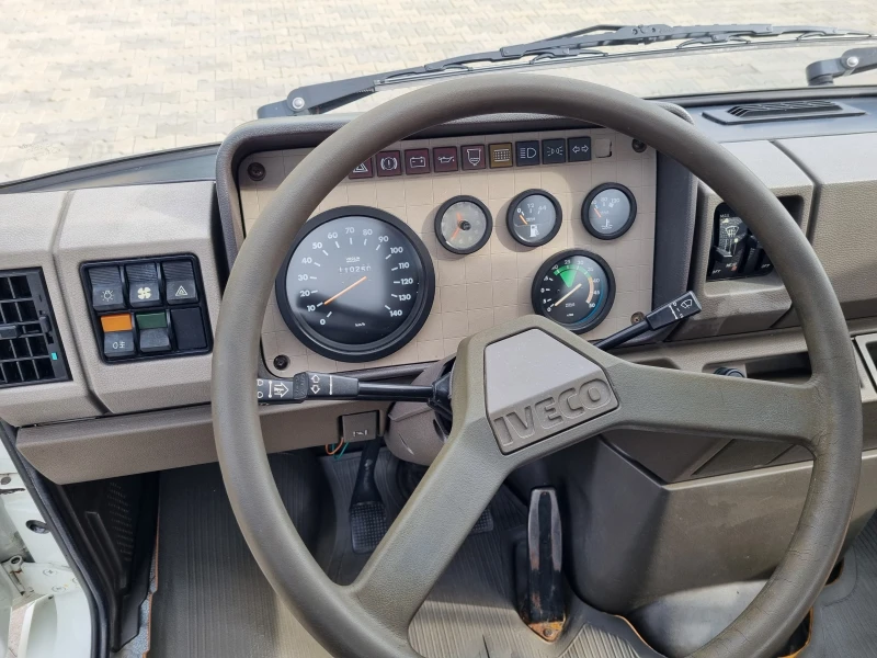 Iveco 3510 TURBODAILY-ШАСИ-110хил.км КАТО НОВ!, снимка 9 - Бусове и автобуси - 52096725
