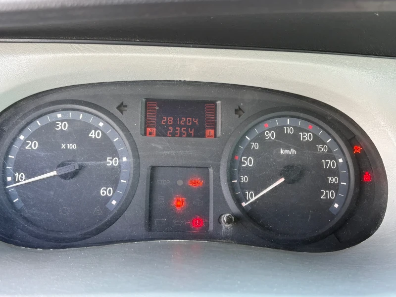 Nissan Primastar, снимка 8 - Бусове и автобуси - 53224345