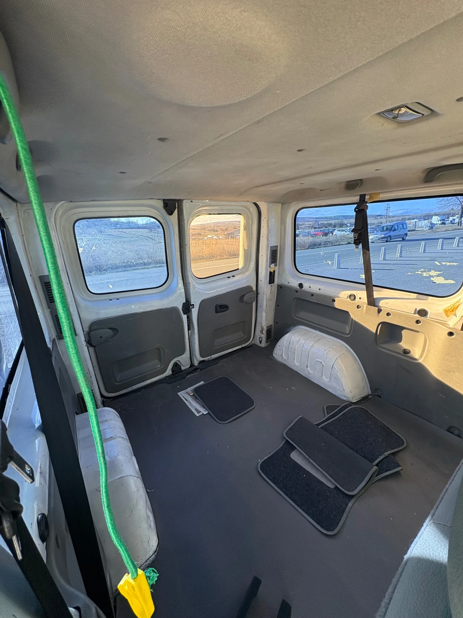 Nissan Primastar | Mobile.bg � ����������� 11