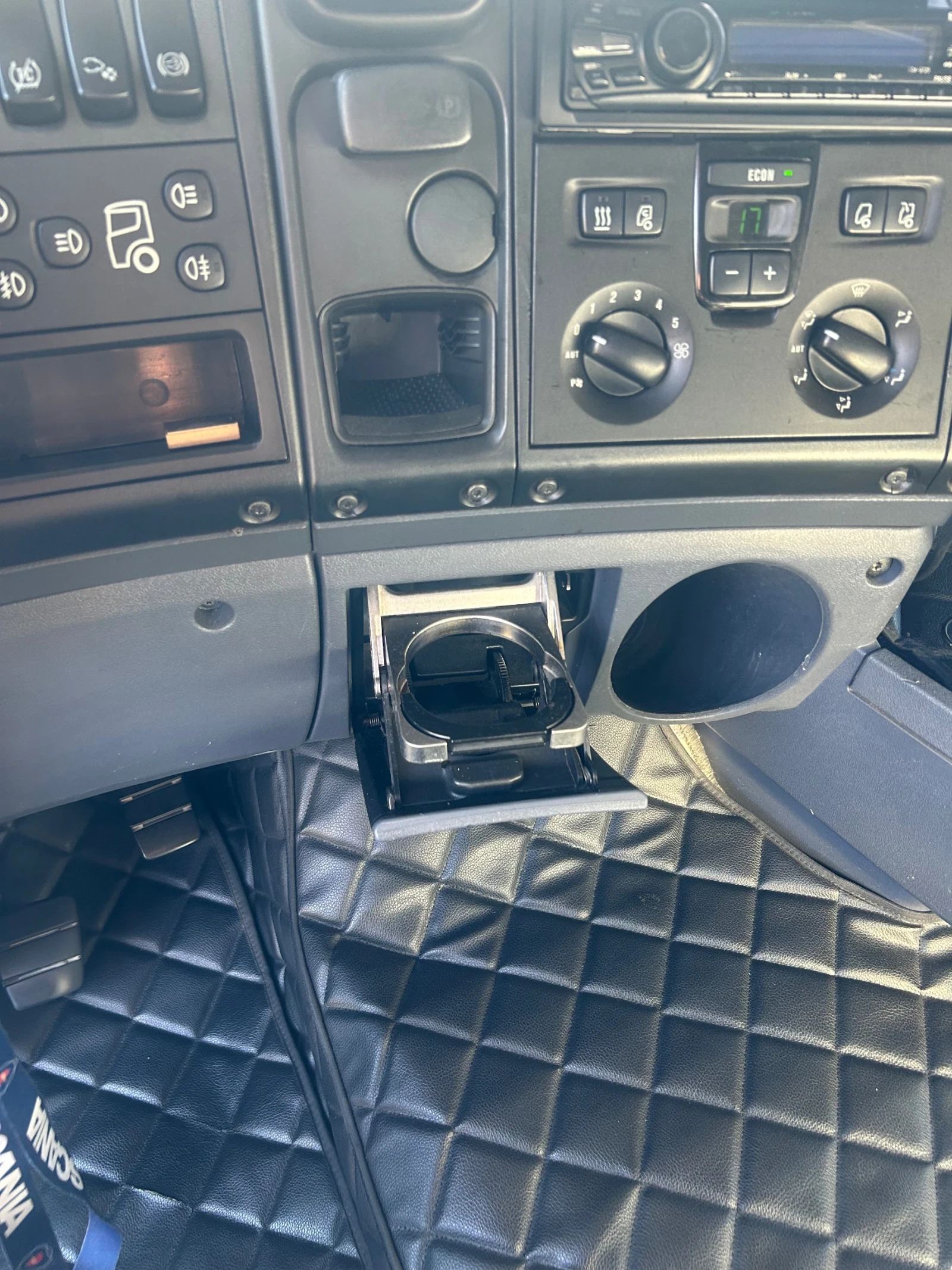 Scania R 480, снимка 4 - Камиони - 54808852