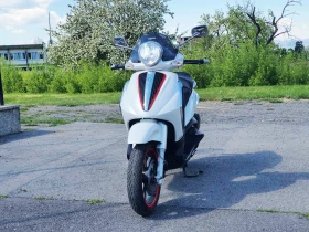 Piaggio Beverly 300 ie, снимка 9