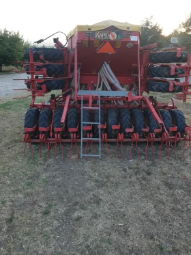 Сеялка Vaderstad за есенници Rapid 450, снимка 15