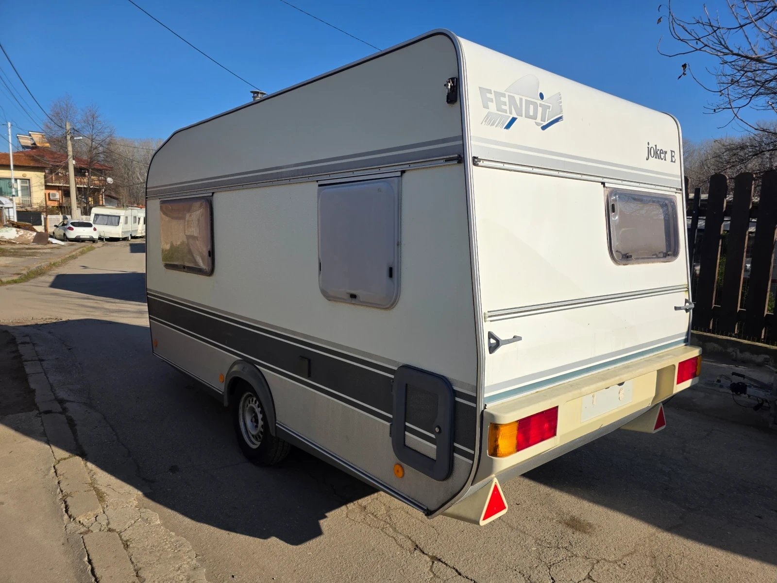 Каравана Adria FENDT 400 WC - изображение 3