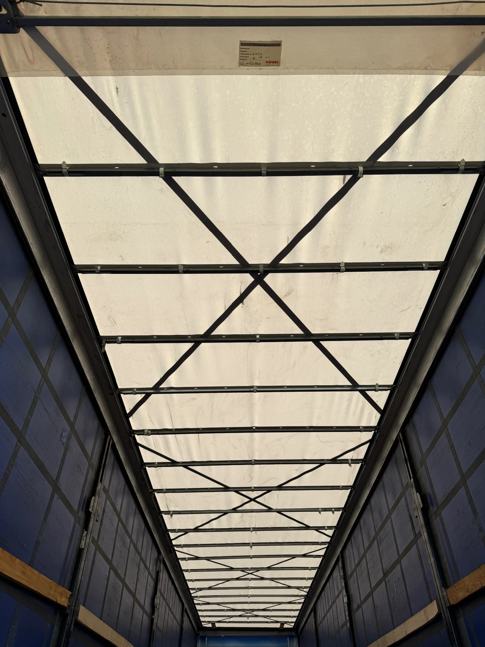  Koegel  *  *  | Mobile.bg   7