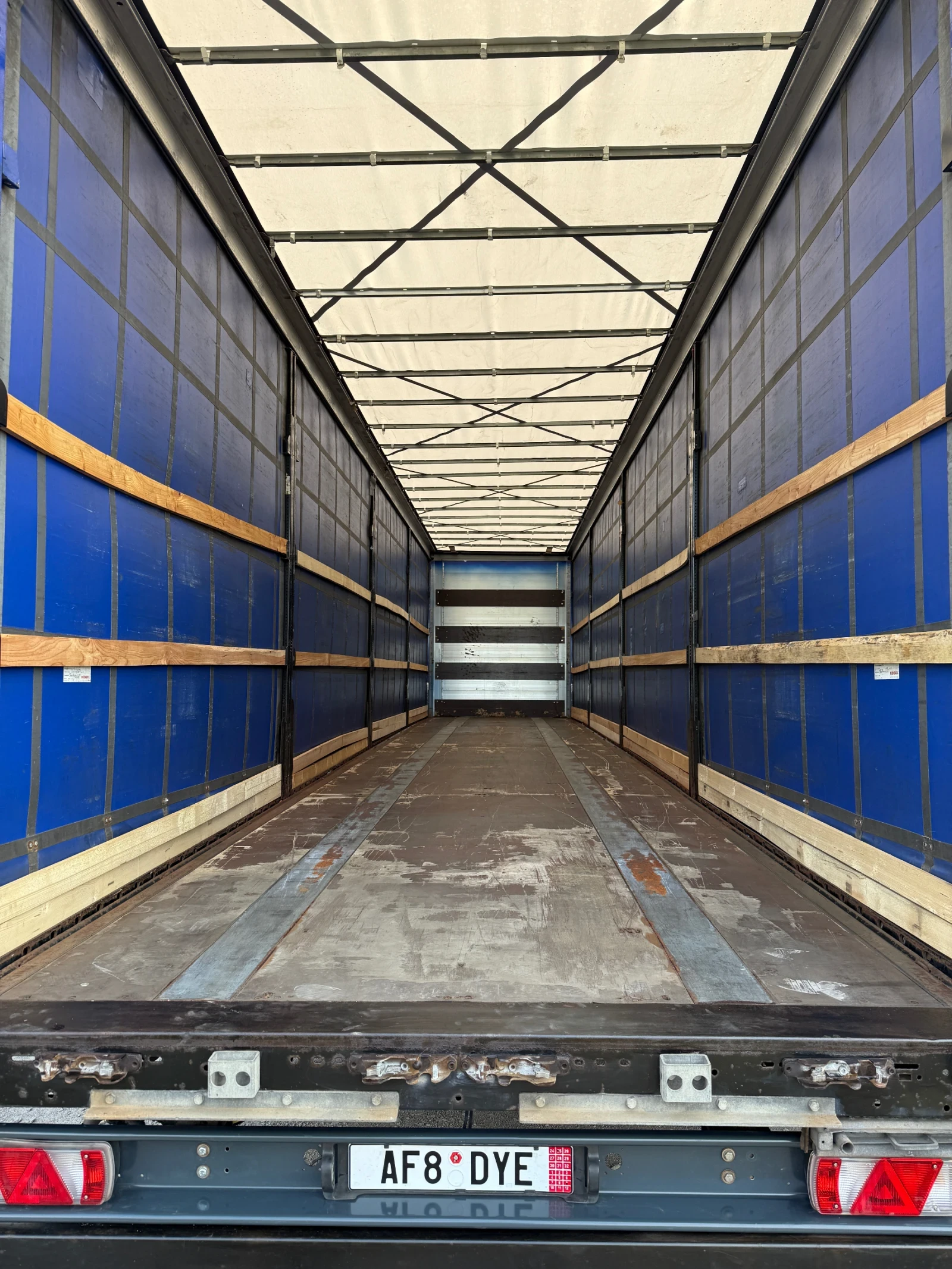  Koegel  *  *  | Mobile.bg   9