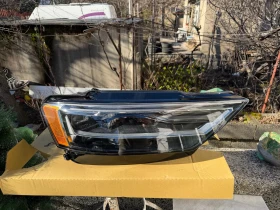 Десен фар Ауди А8 Д5