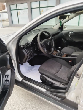 Mercedes-Benz C 200 2.2 CDI, снимка 10