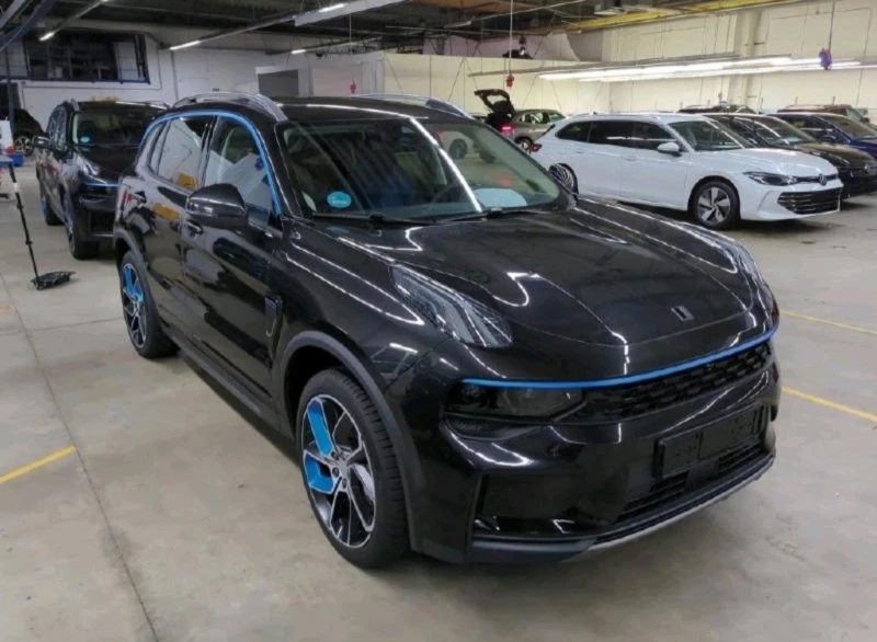 Lynk & Co 01 1.5 Hybrid, снимка 1 - Автомобили и джипове - 48321429