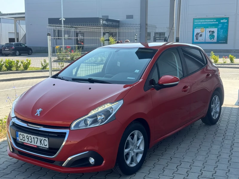 Peugeot 208 1.2i PureTech Първи собственик!