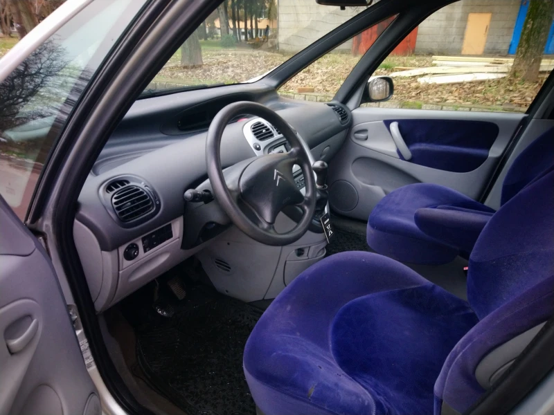 Citroen Xsara picasso, снимка 8 - Автомобили и джипове - 52251116