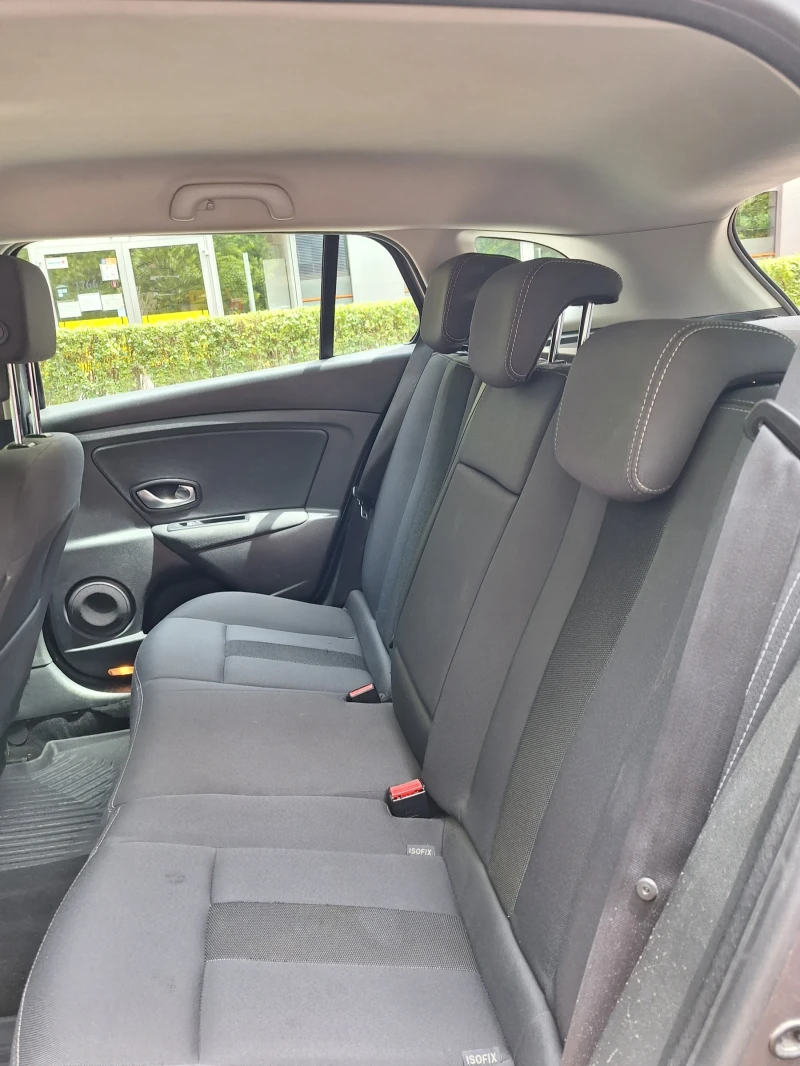 Renault Megane 1.4 131 к.с. комби Газова уредба. , снимка 8 - Автомобили и джипове - 52617801