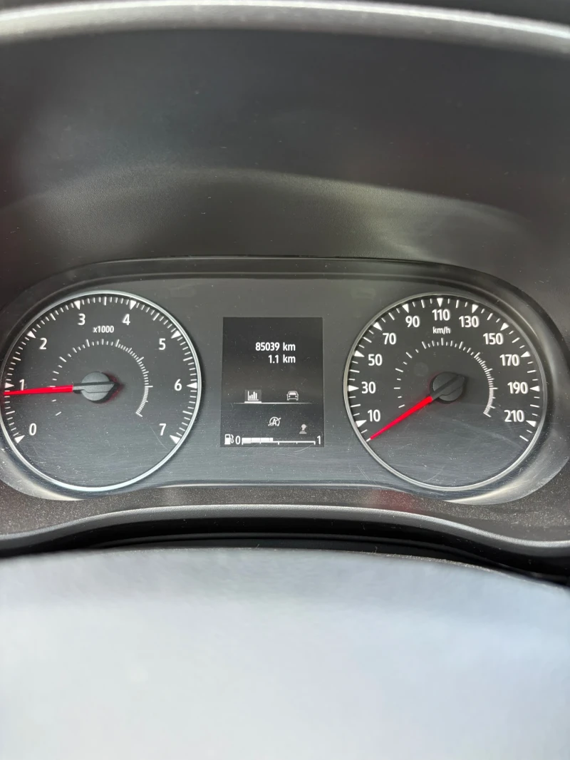 Dacia Logan ECO-G 100 LPG, снимка 7 - Автомобили и джипове - 52823243