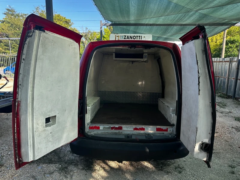 VW Caddy ХЛАДИЛЕН.SDI. Малък данък. , снимка 12 - Автомобили и джипове - 53254311