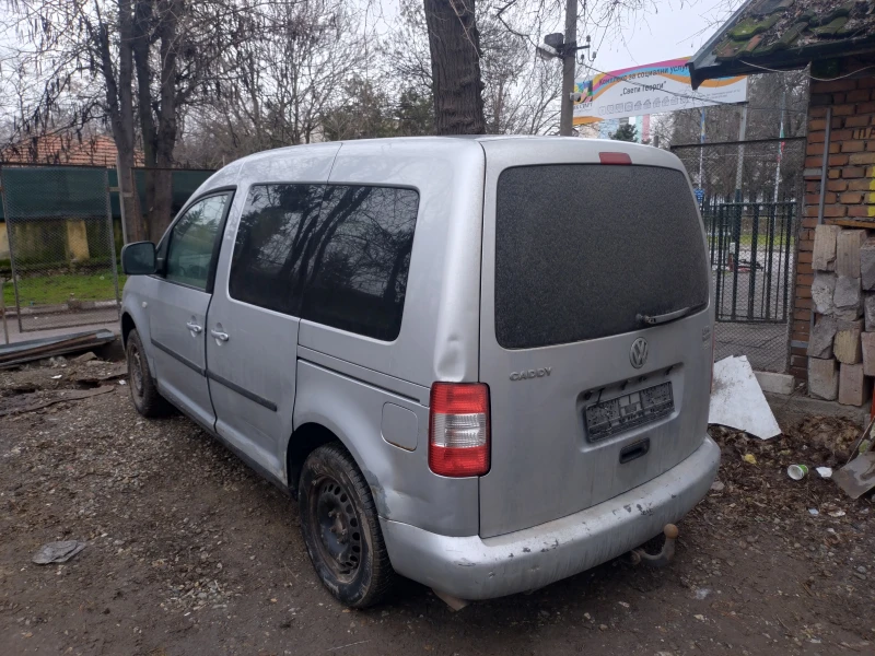 VW Caddy 2.0 EcoFuel НА ЧАСТИ, снимка 6 - Автомобили и джипове - 53295521