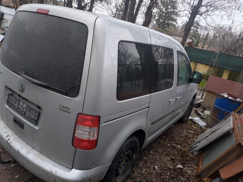 VW Caddy 2.0 EcoFuel НА ЧАСТИ, снимка 8 - Автомобили и джипове - 53295521