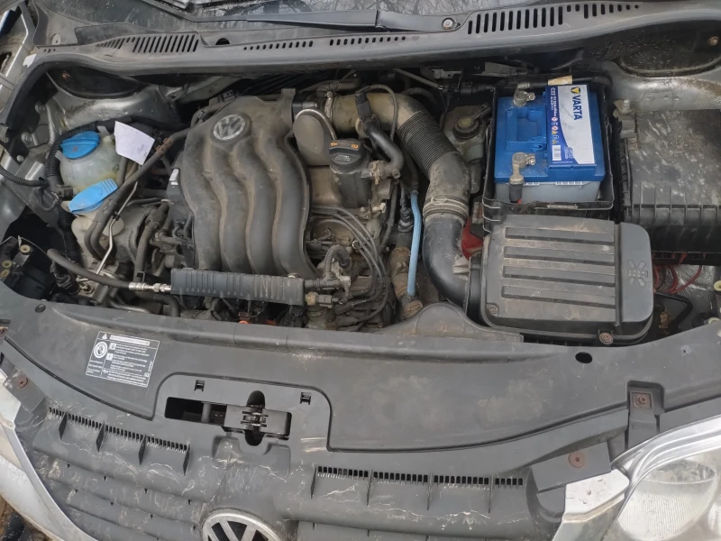 VW Caddy 2.0 EcoFuel НА ЧАСТИ, снимка 5 - Автомобили и джипове - 53295521