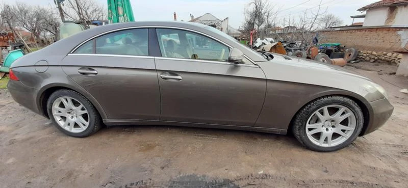 Mercedes-Benz CLS 320 cdi, снимка 5 - Автомобили и джипове - 47403352