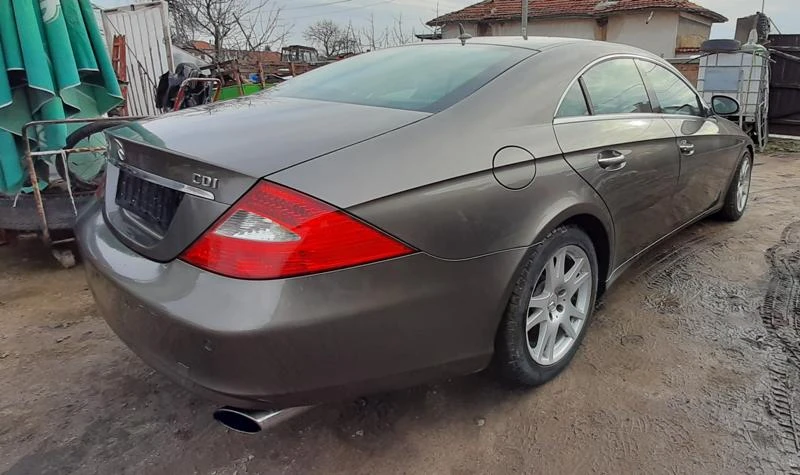 Mercedes-Benz CLS 320 cdi, снимка 6 - Автомобили и джипове - 47403352