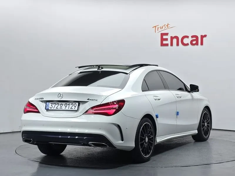 Mercedes-Benz CLA 2.5, снимка 2 - Автомобили и джипове - 54287614