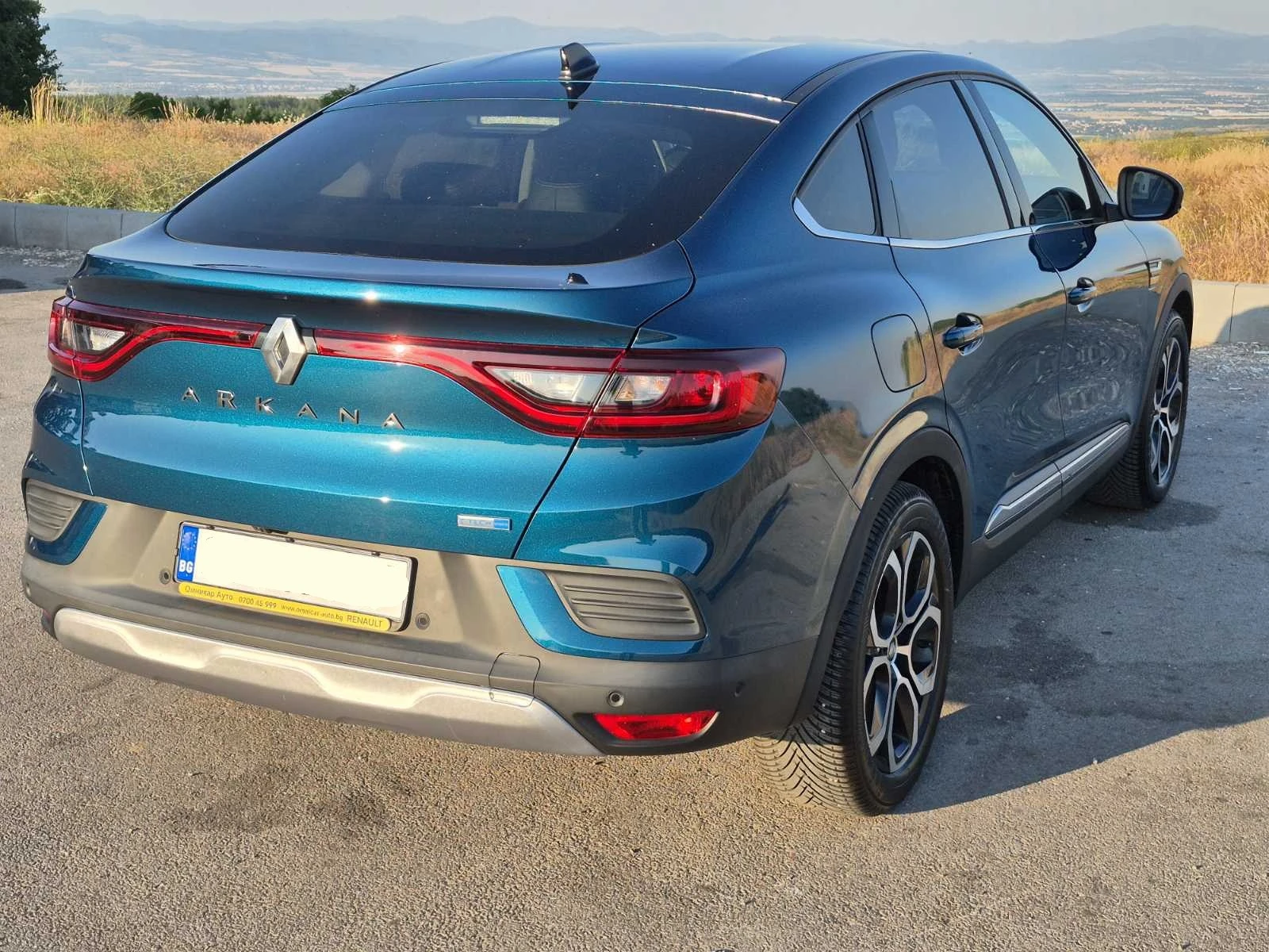 Renault Arkana Intens E-TECH Hybrid 145 - изображение 3