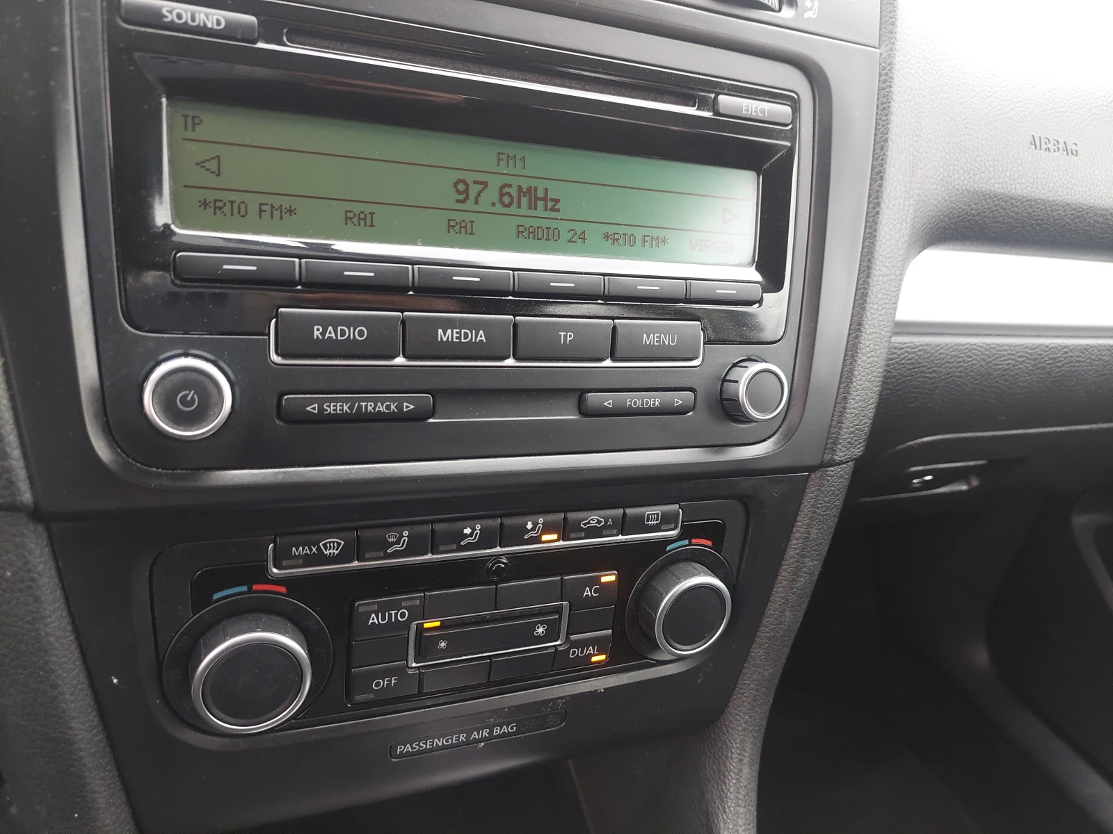 VW Golf 2, 0TDI 140ps DSG HIGHLINE | Mobile.bg   12