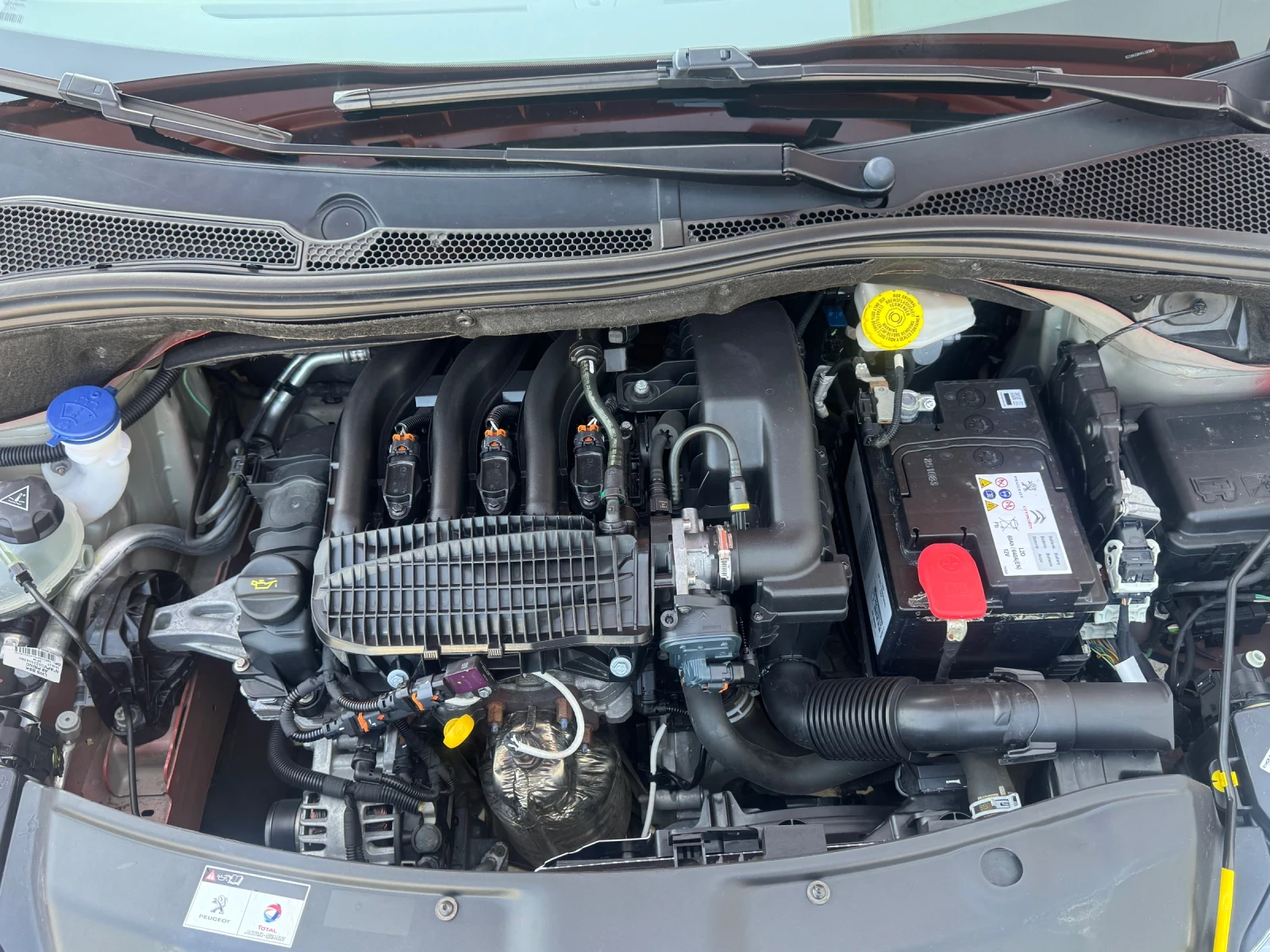 Peugeot 208 1.2i PureTech  ! | Mobile.bg   13