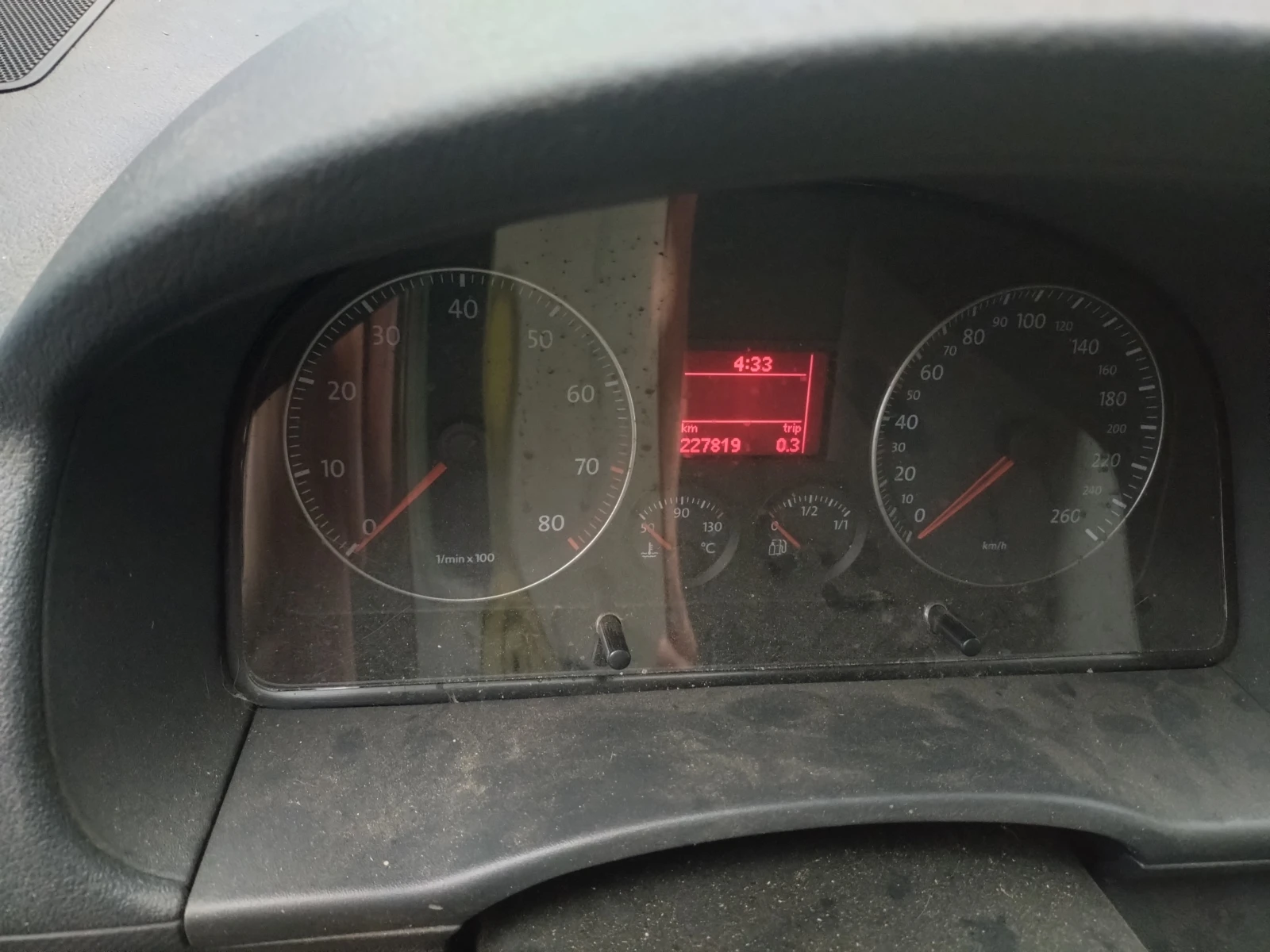 VW Caddy 2.0 EcoFuel �� ����� | Mobile.bg � ����������� 4