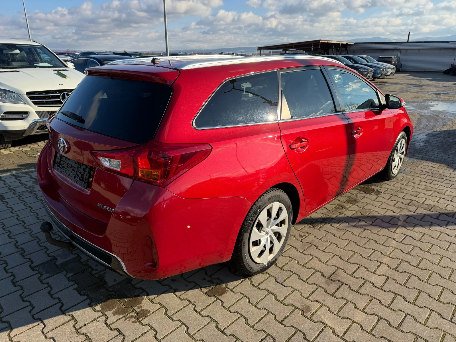 Toyota Auris 1.6i NAVI/KAMERA EURO 5 - изображение 6