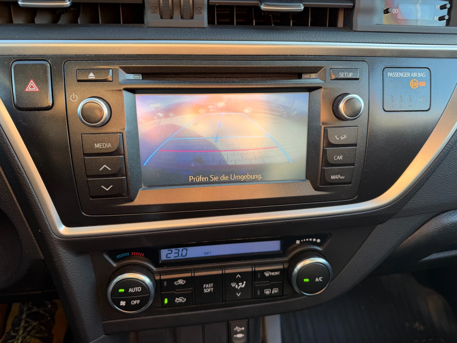 Toyota Auris 1.6i NAVI/KAMERA EURO 5 | Mobile.bg � ����������� 14