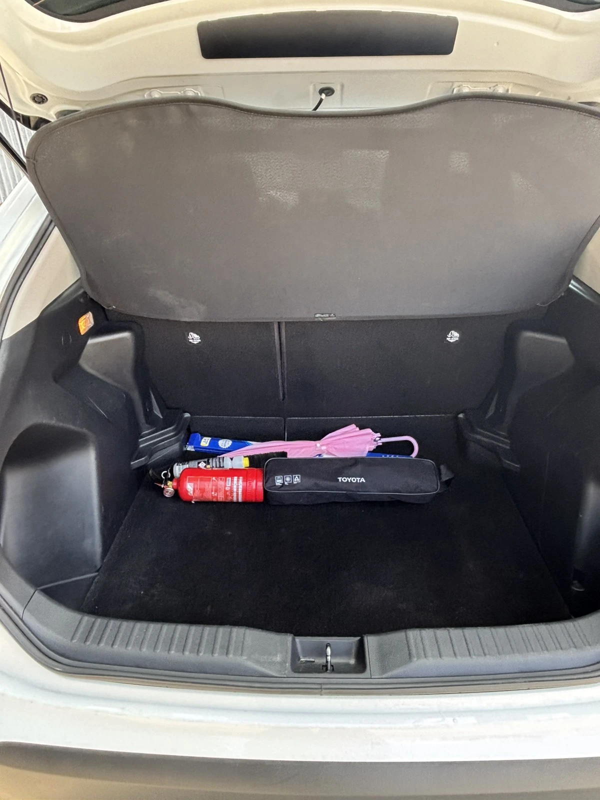 Toyota Yaris Cross, снимка 9 - Автомобили и джипове - 53865987