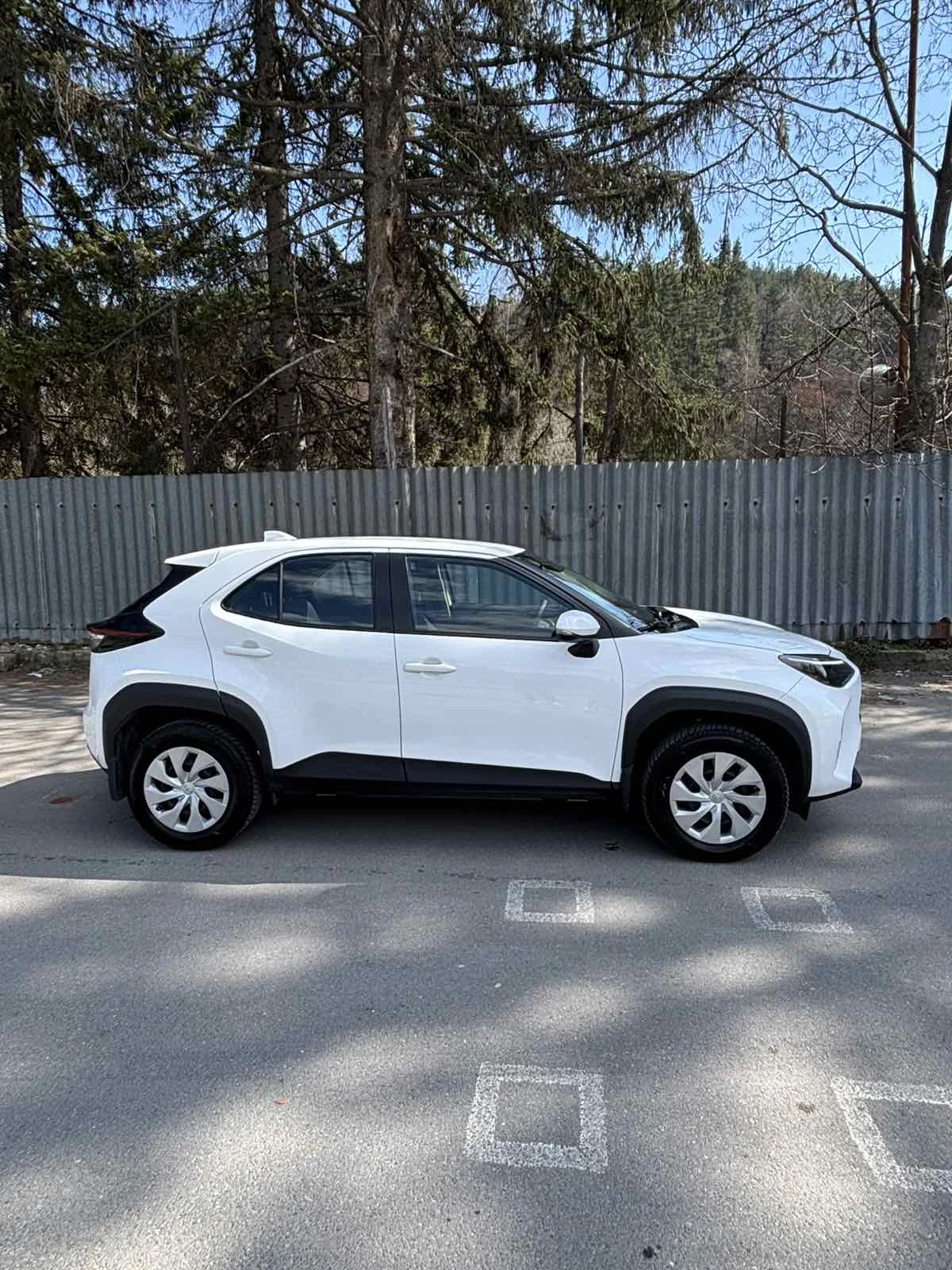 Toyota Yaris Cross, снимка 3 - Автомобили и джипове - 53865987