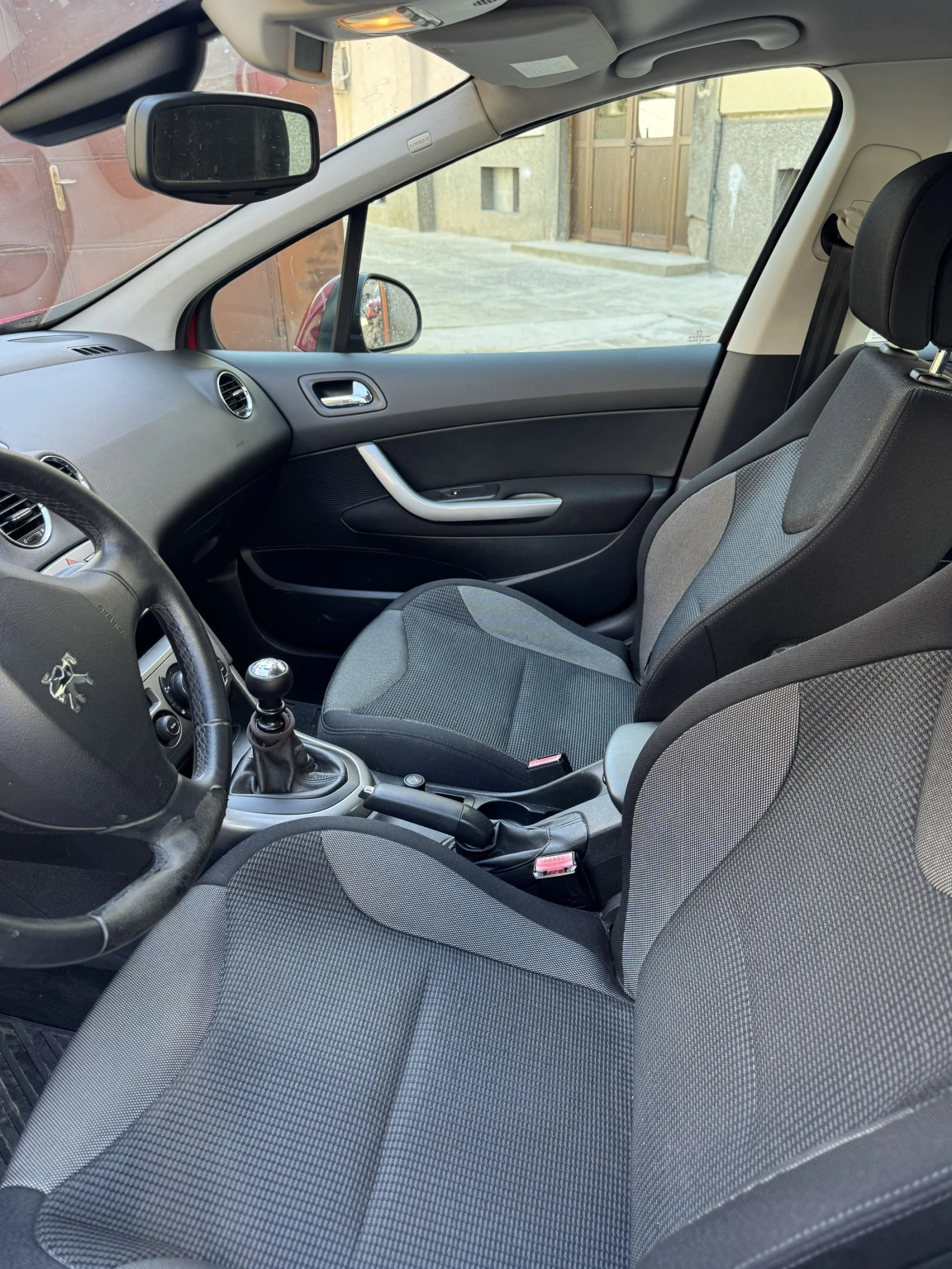 Peugeot 308, снимка 2 - Автомобили и джипове - 54156188