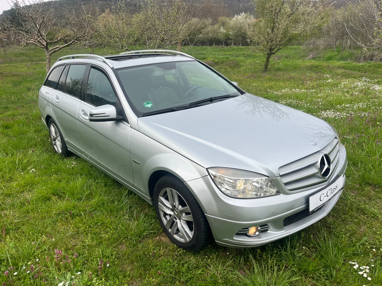 Mercedes-Benz C 200 OM646 КАТО НОВ, снимка 3 - Автомобили и джипове - 54242058