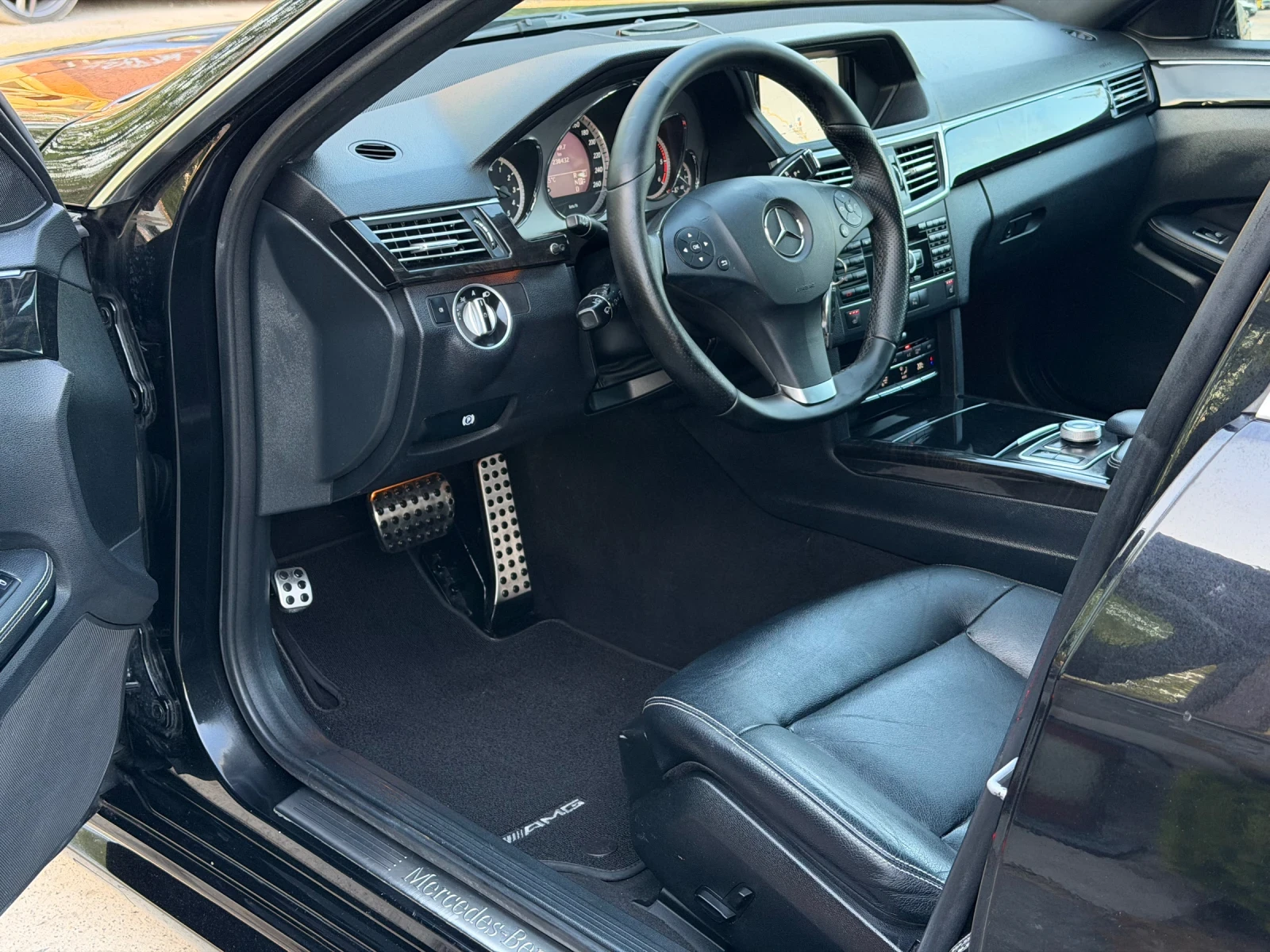 Mercedes-Benz E 350 CDi 231�� * �MG-�����* * 4-Matic* �������� Swiss | Mobile.bg � ����������� 10