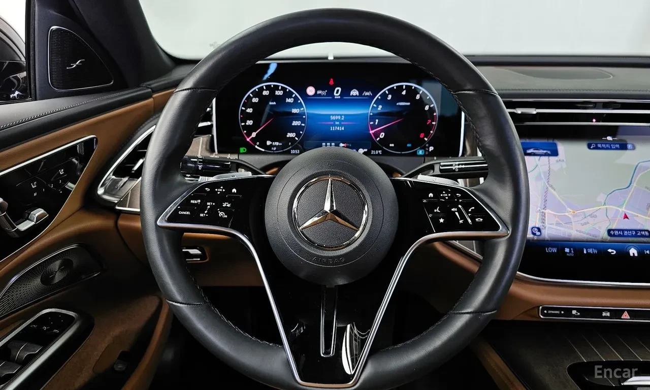 Mercedes-Benz E 450 4MATIC / BURMESTER / ОБДУХ / HUD / 360 / PANO, снимка 9 - Автомобили и джипове - 54655989