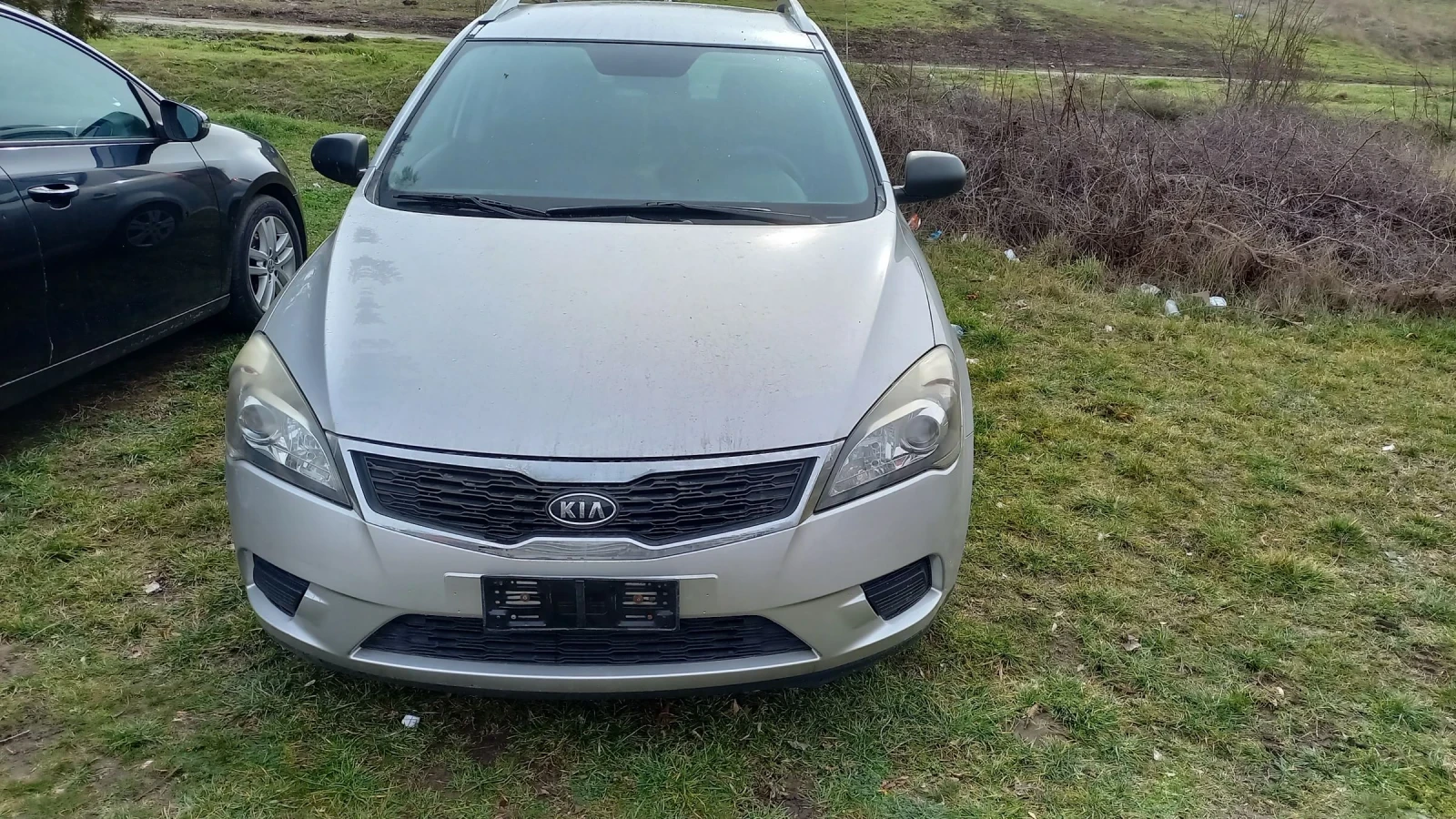 Kia Ceed 1.4 газ, снимка 5 - Автомобили и джипове - 55109921