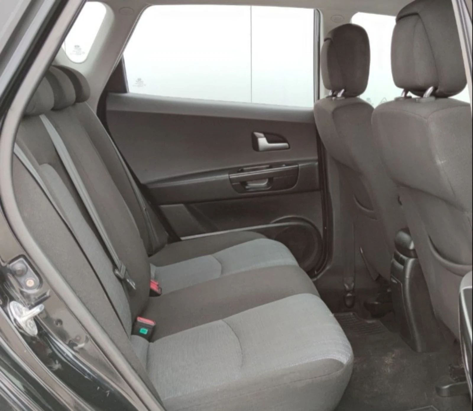 Kia Ceed 1.4 газ, снимка 9 - Автомобили и джипове - 55109921