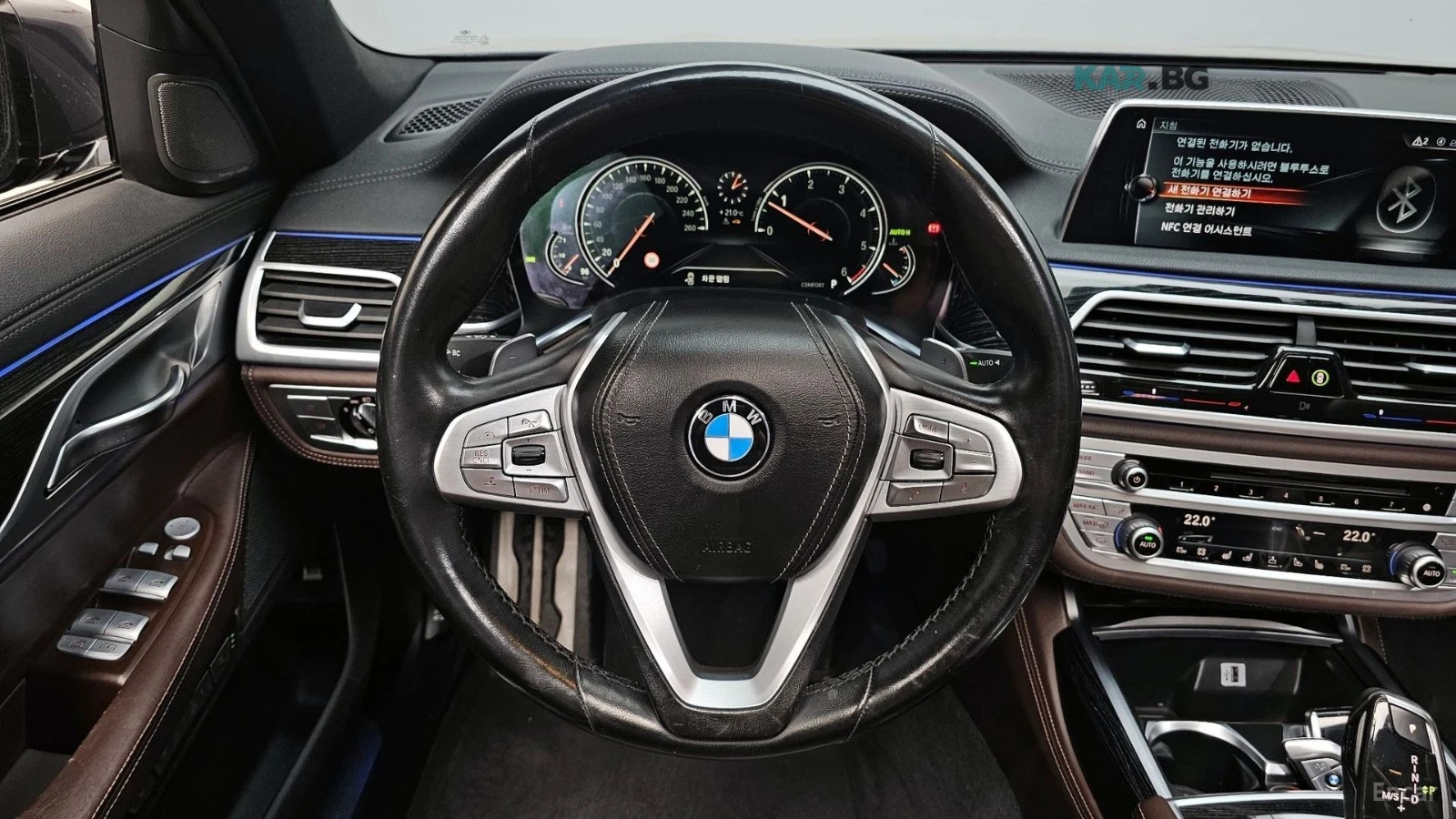 BMW 740 d / XDRIVE / M PKG / 3 КЛЮЧА / ОБДУХ / ПОДГРЕВИ, снимка 13 - Автомобили и джипове - 55264376