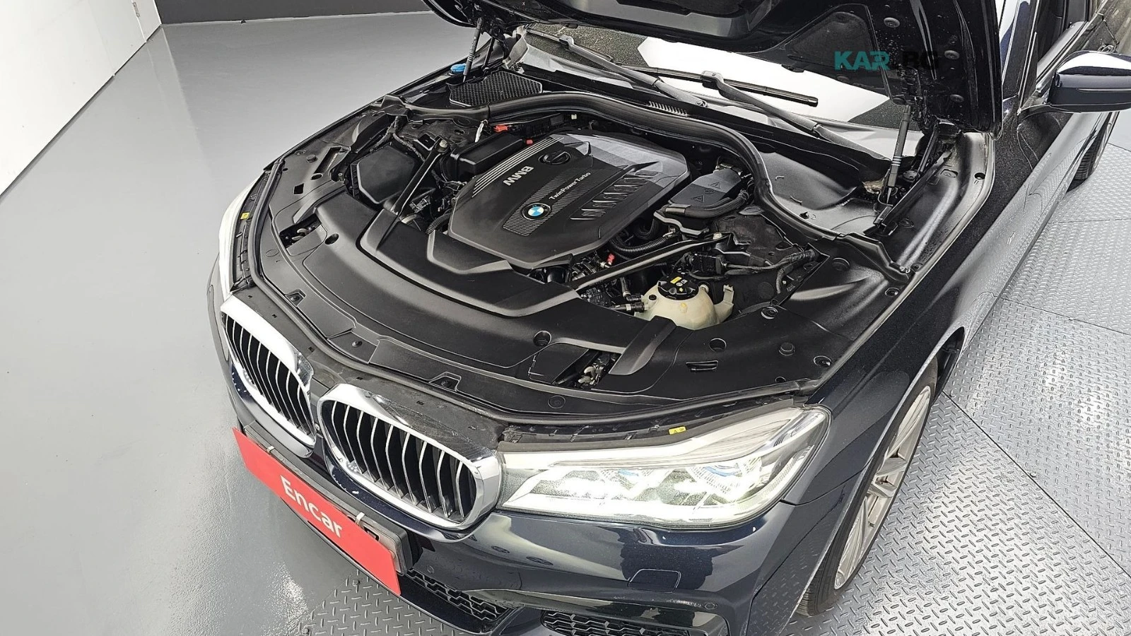 BMW 740 d / XDRIVE / M PKG / 3 КЛЮЧА / ОБДУХ / ПОДГРЕВИ, снимка 6 - Автомобили и джипове - 55264376