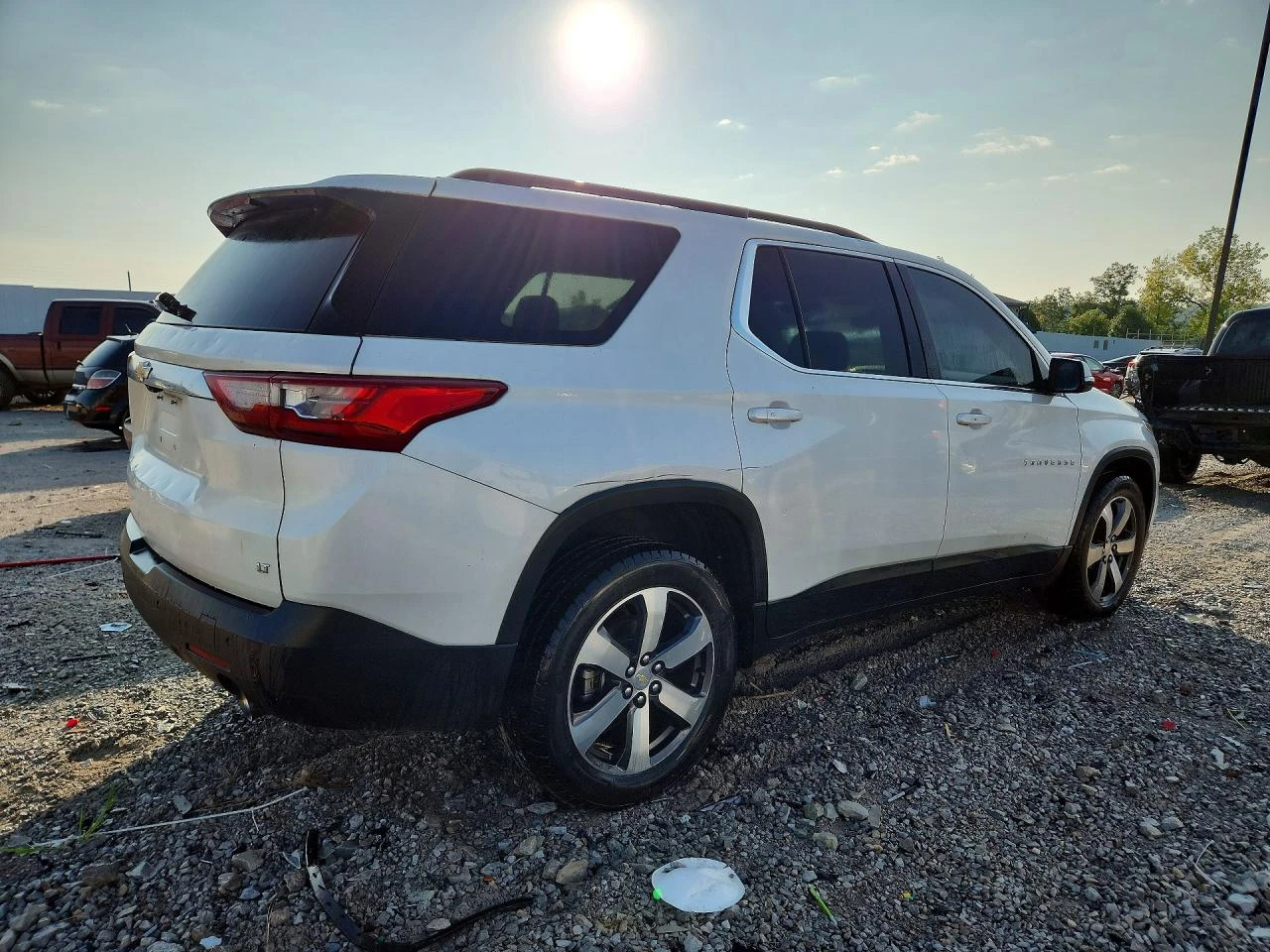 Chevrolet Traverse 3.6l Lt, снимка 3 - Автомобили и джипове - 56075276