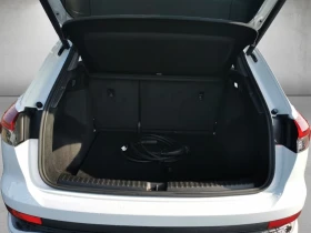 Audi Q4 40e-TRON/204HP/S-LINE/MATRIX/CAM/NAVI/CPLAY/287g, снимка 5