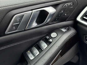 BMW X7 XDRIVE40I| SWAROWSKI| 360| PANO| 7 МЕСТЕН| , снимка 13