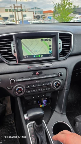 Kia Sportage 2.0 CRDi, auto, AWD , снимка 8
